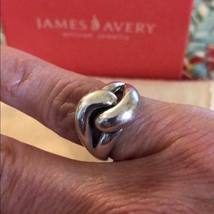 James Avery “Cadena knot ring”